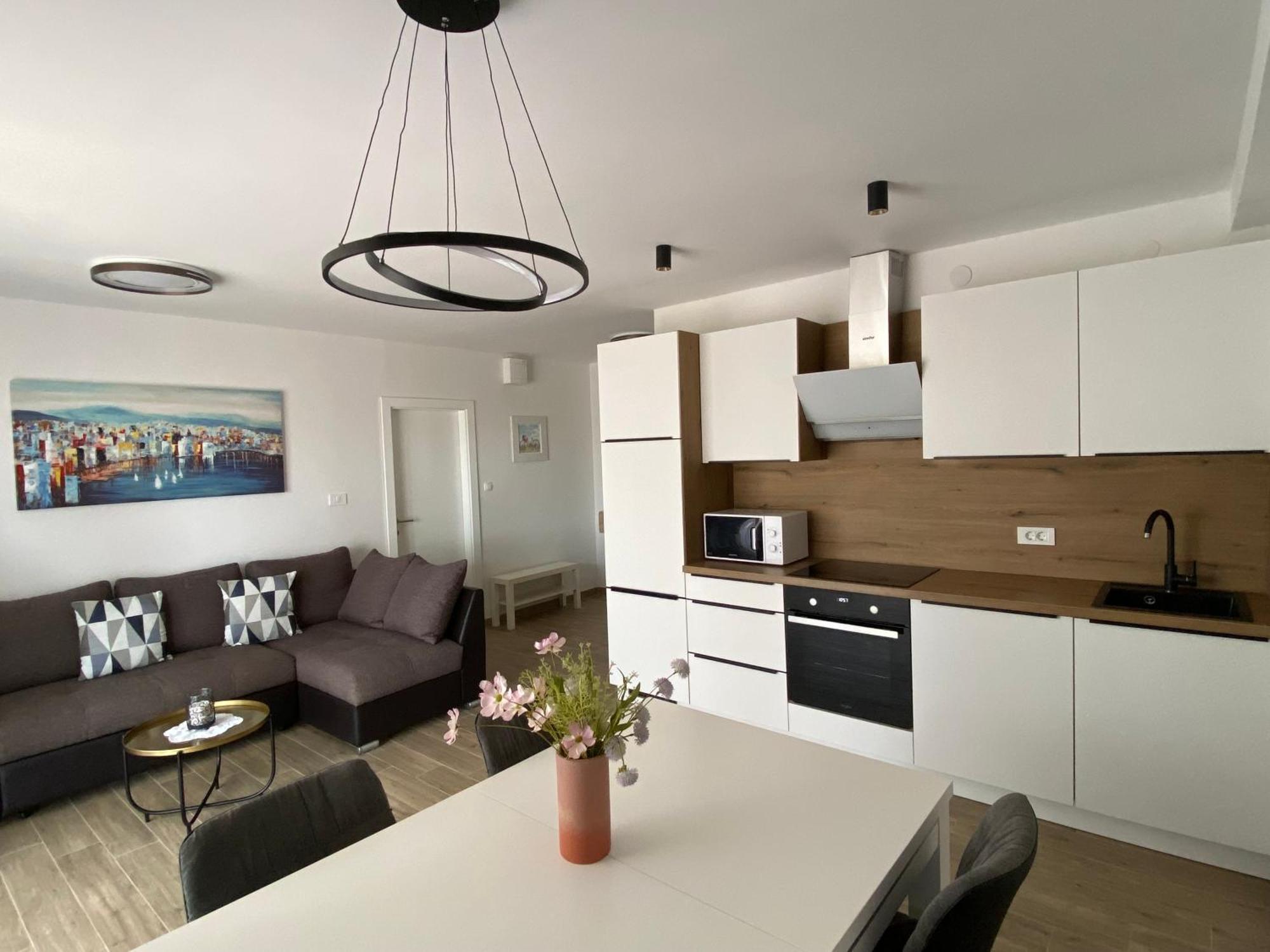 Marazul Apartments 波弗加纳 外观 照片